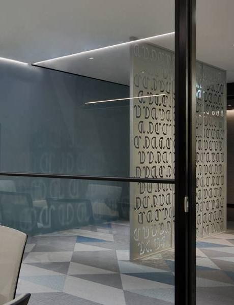 堅如磐石 Solid as a Rock